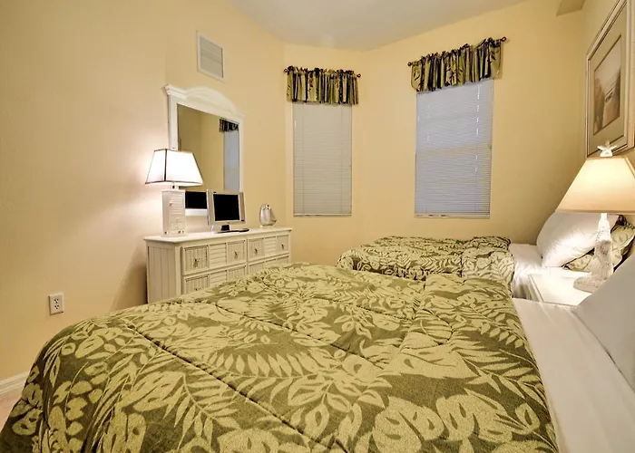 Harborview Grande Three Bedroom 267 *