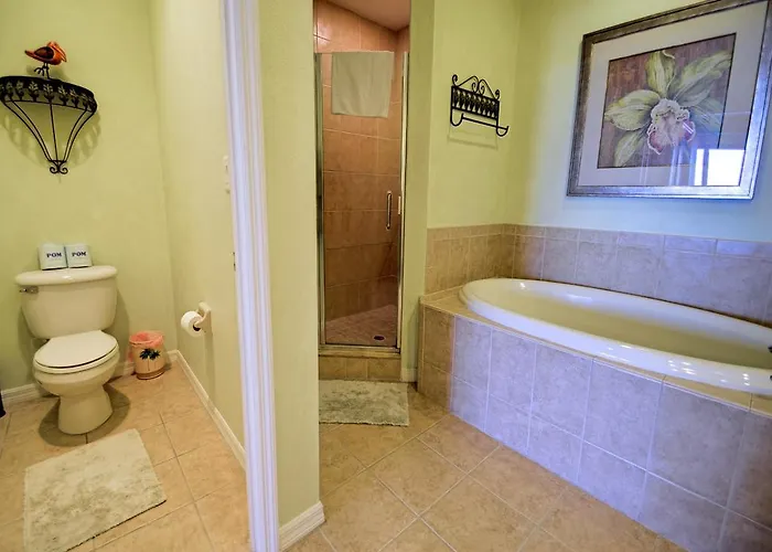 Harborview Grande Three Bedroom 267