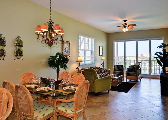 Apartment Harborview Grande Three Bedroom 267 *